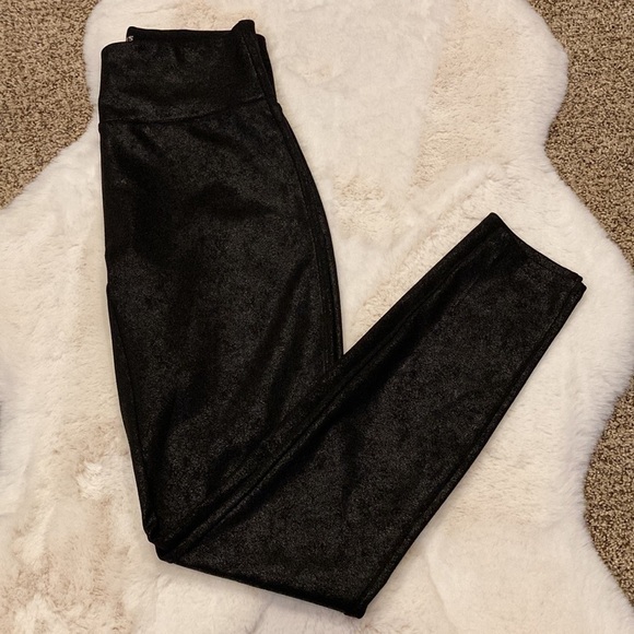 SPANX Assets Red Hot Label Black Sheen Structured Shine Leggings M - Picture 10 of 14